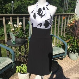 White House Black Market size 4 black and white dress